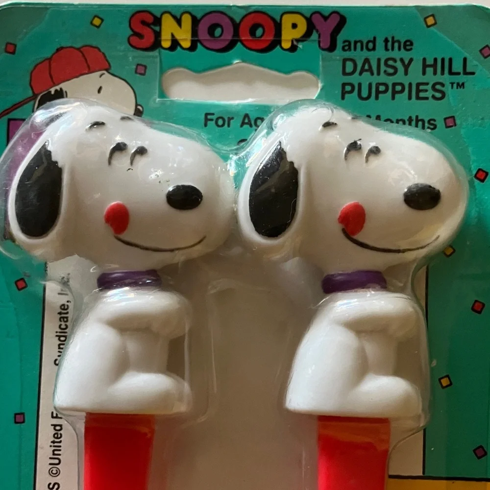 Snoopy Fork and Spoon Set (6 to 36 months) - Snoopy and the Daisy Hill Puppies